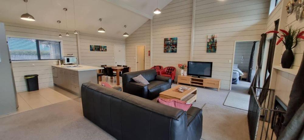 3 Grantham Drive Villa Ханмер Спрингс Екстериор снимка