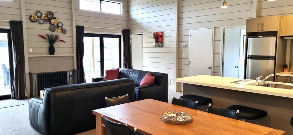 3 Grantham Drive Villa Ханмер Спрингс Екстериор снимка